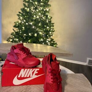 Nike Red Huaraches